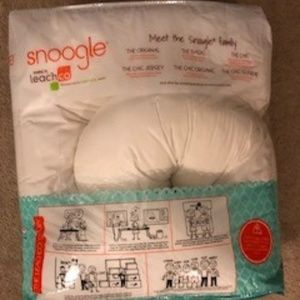 Snoogle by Leachco